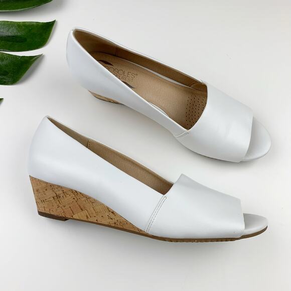 Aerosoles Heelrest Application Wedge Heels Slip On White Leather Women's 9 - Picture 1 of 10